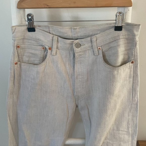 Vintage Grey Levis - Picture 2 of 6